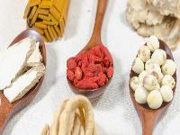 男性肾虚食用多少枸杞合适？