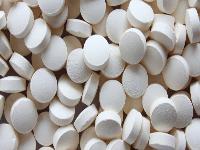 女性患有性病会有哪些表现？预防女性性病的方法有哪些