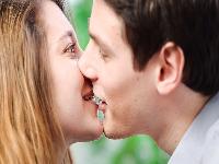 同性恋多会传染艾滋病吗？男男同性恋更容易得艾滋病吗？