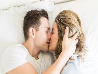 夫妻性生活无聊怎么办？夫妻性爱常见哪些姿势？