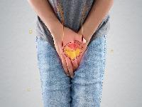 生殖器疱疹属于性病吗？生殖器疱疹有哪些典型症状？