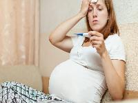 孕妇吸二手烟有哪些危害？孕妇吃什么可以减少二手烟的危害？