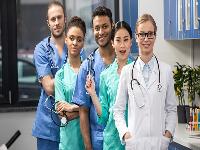 性生活异常容易引发宫颈癌 宫颈癌发出的第一个信号是什么？