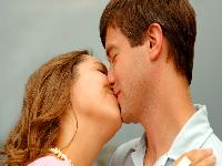 夫妻必须学习哪些性姿势？如何激起男人的性欲？