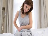 男生为什么让你腰下放个枕头 做到哭是一种怎样的体验