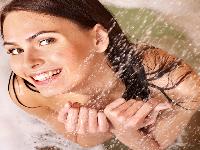 全身瘙痒，割包皮后多久可以洗澡？