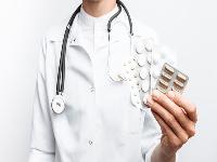 白血病幼稚粒细胞高怎么办